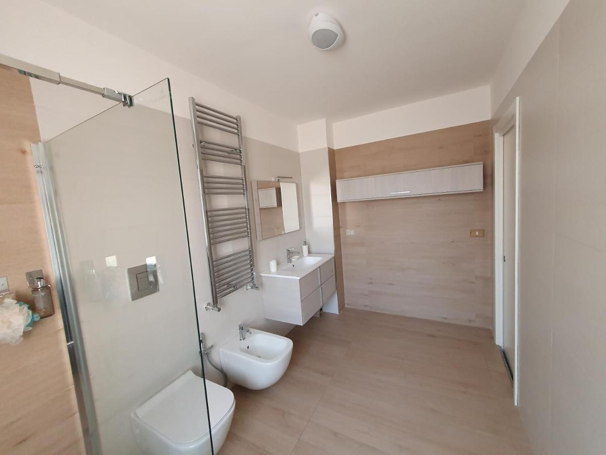 Sopravento Apartments - Margherita Di Savoia Bagian luar foto