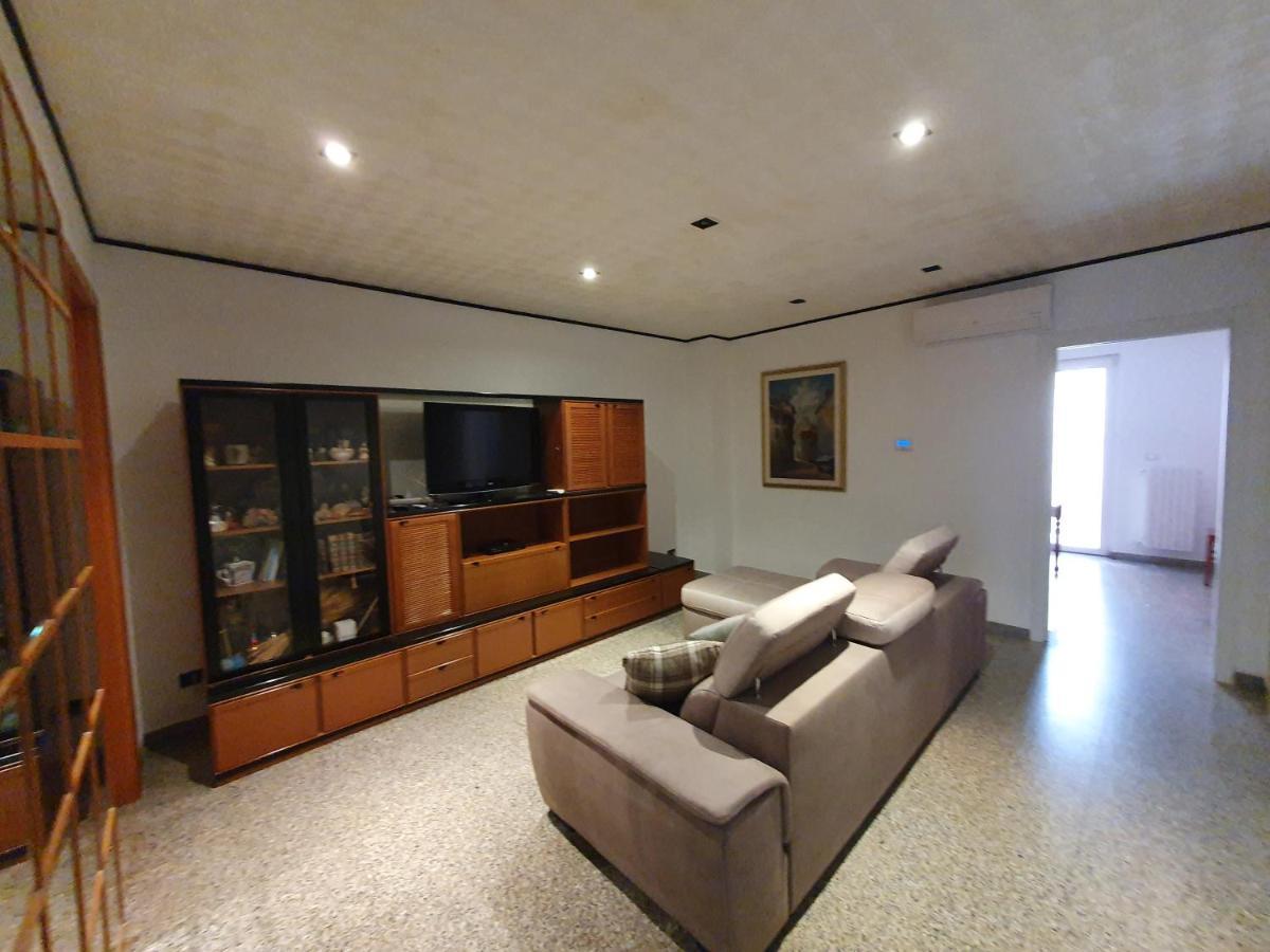 Sopravento Apartments - Margherita Di Savoia Bagian luar foto